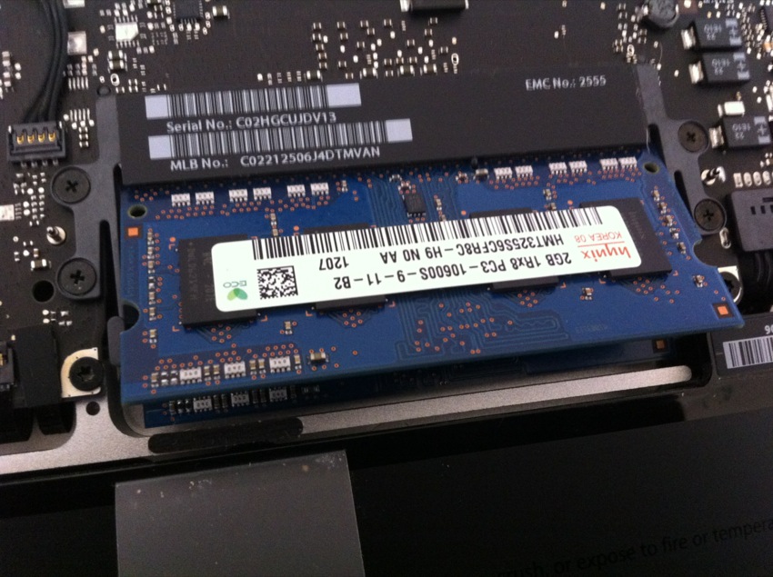 MacBook remove memory